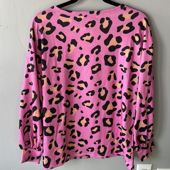 Animal print long sleeve top - Picture 6 of 6